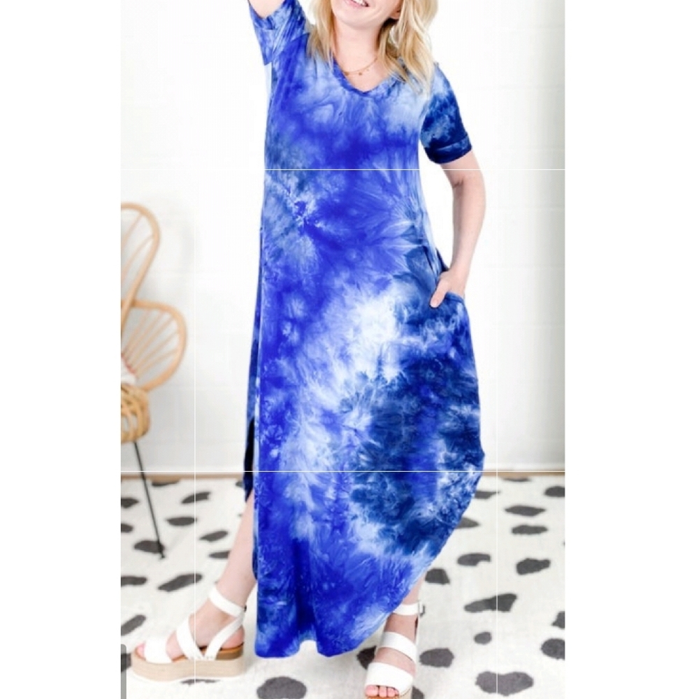 Tie-Dye Blue Maxi Dress with Pockets